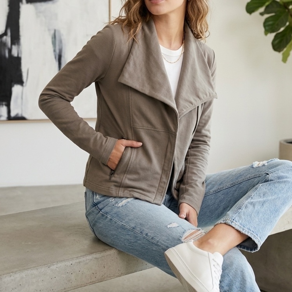 KENSIE | Asymmetrical Zip-Up Jacket